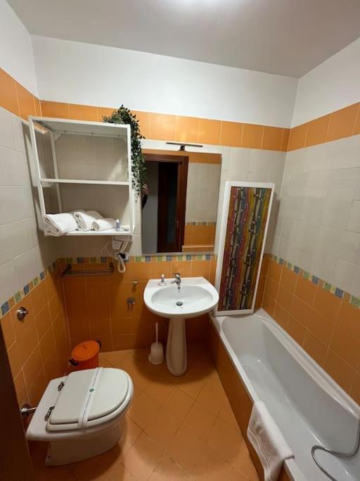 Napoli'S Little Bridges Guest House מראה חיצוני תמונה